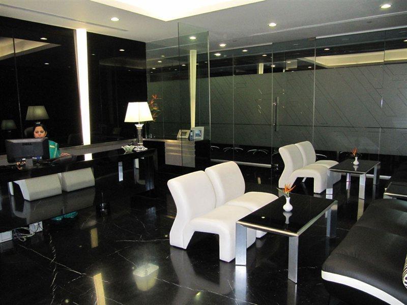 Le Meridien Bangalore Extérieur photo