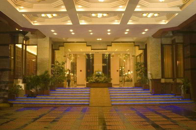 Le Meridien Bangalore Extérieur photo