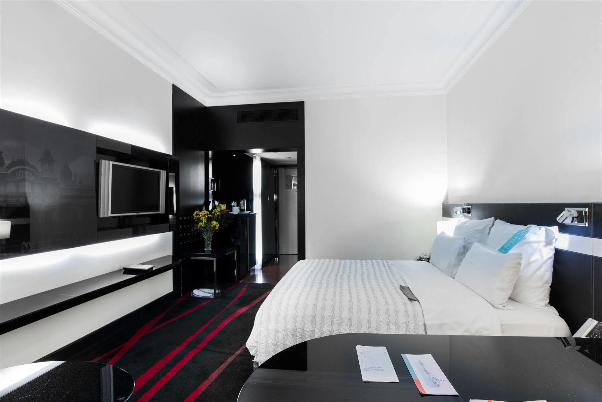 Le Meridien Bangalore Extérieur photo