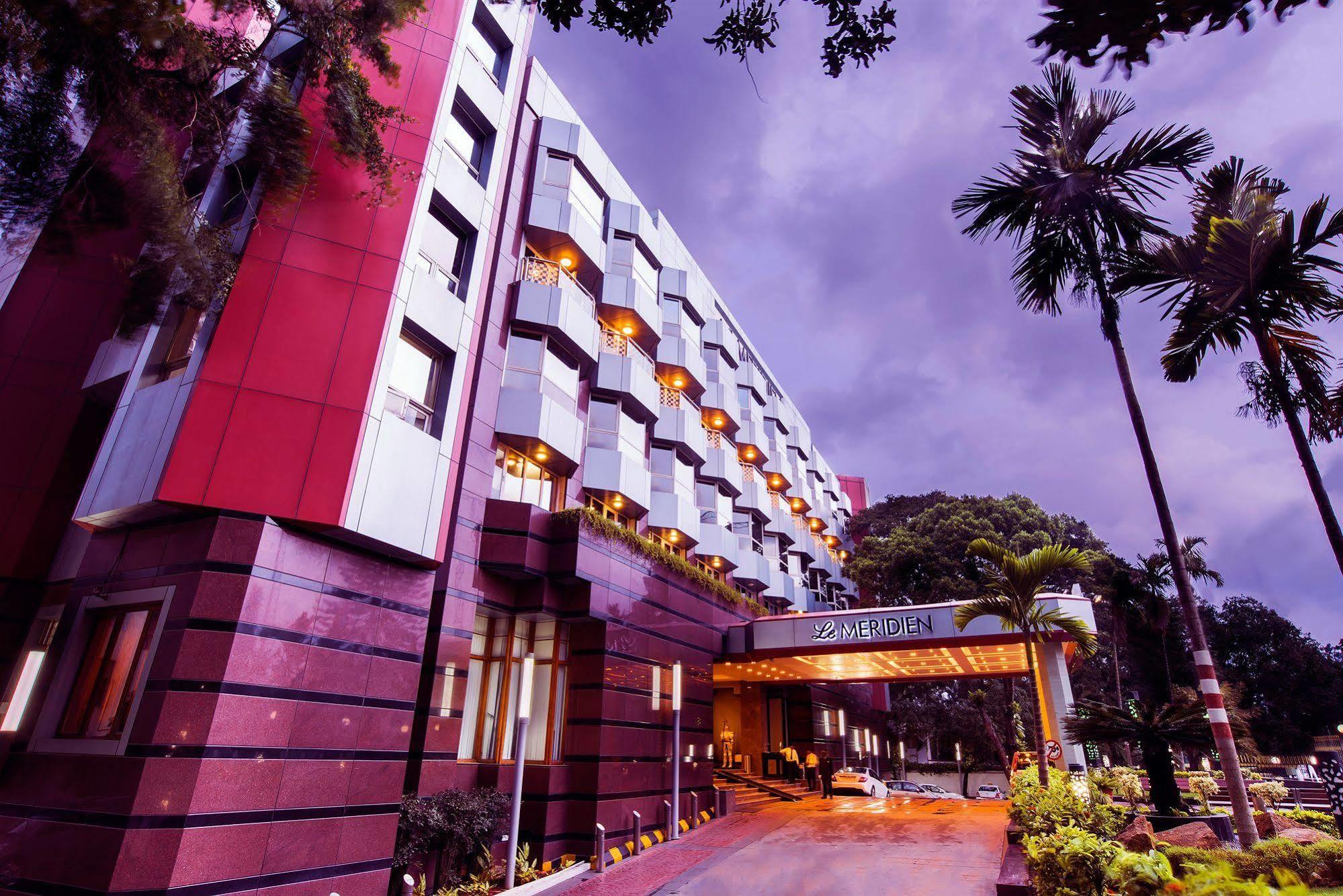 Le Meridien Bangalore Extérieur photo