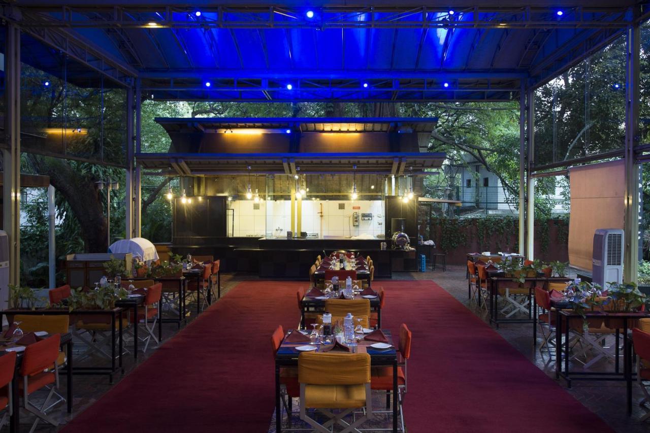 Le Meridien Bangalore Extérieur photo