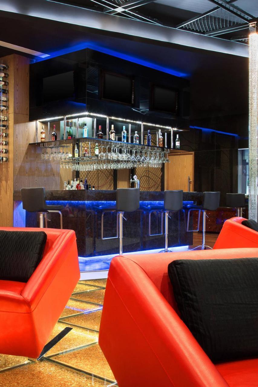 Le Meridien Bangalore Extérieur photo